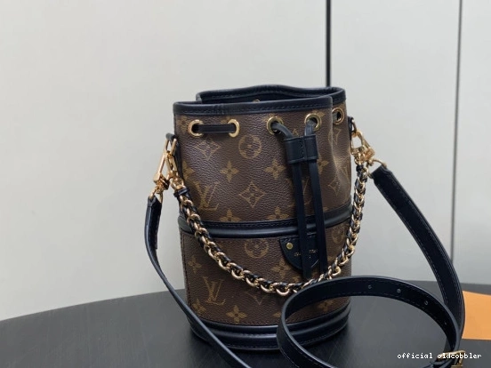 Official oldcobbler VUITTON Bag-14*20.5*14CM New Canoe LOUIS 0819